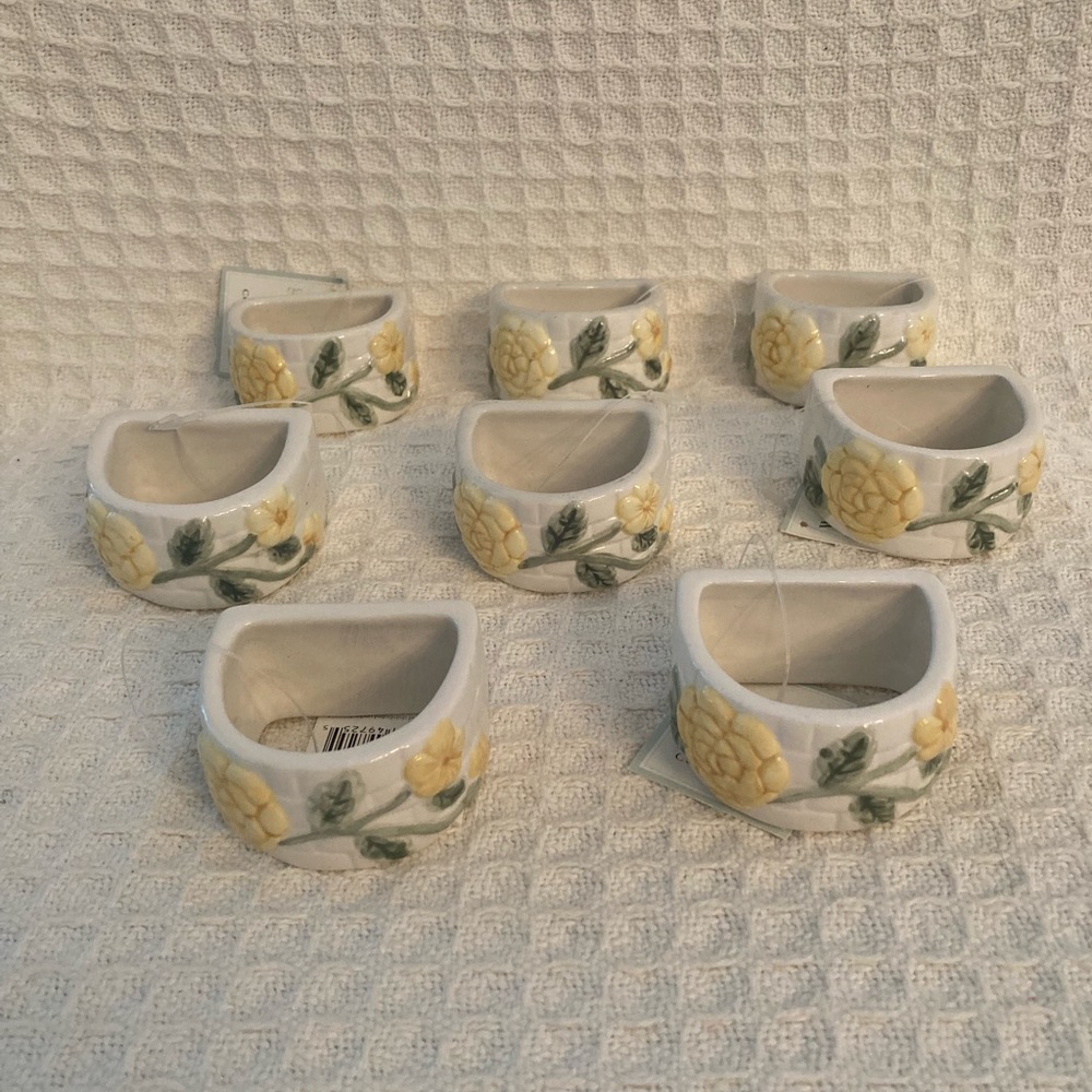 Waverly Garden Room Collection Ceramic Country Inn Set Of 8 Napkin Holders